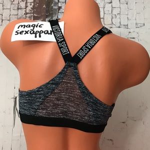 SALE🎉VICTORIAS SECRET WIRELESS SPORTS BRA LOGO